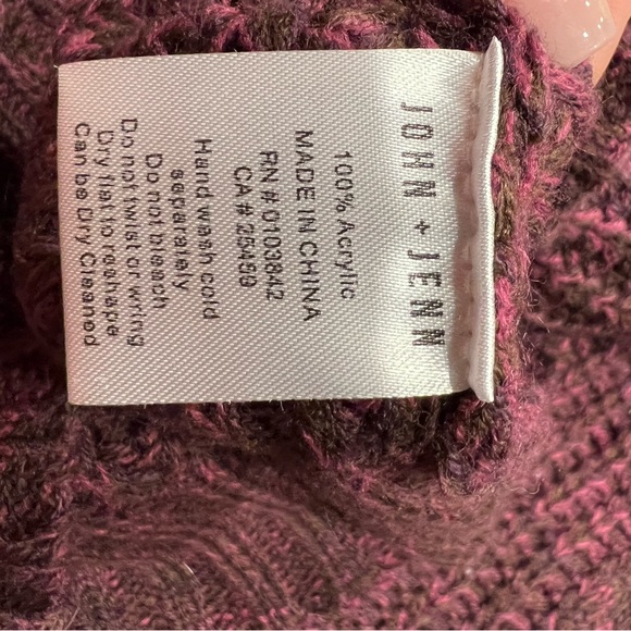 Women’s Open Shoulder Cowl Neck Sweater from Evereve - Picture 6 of 6